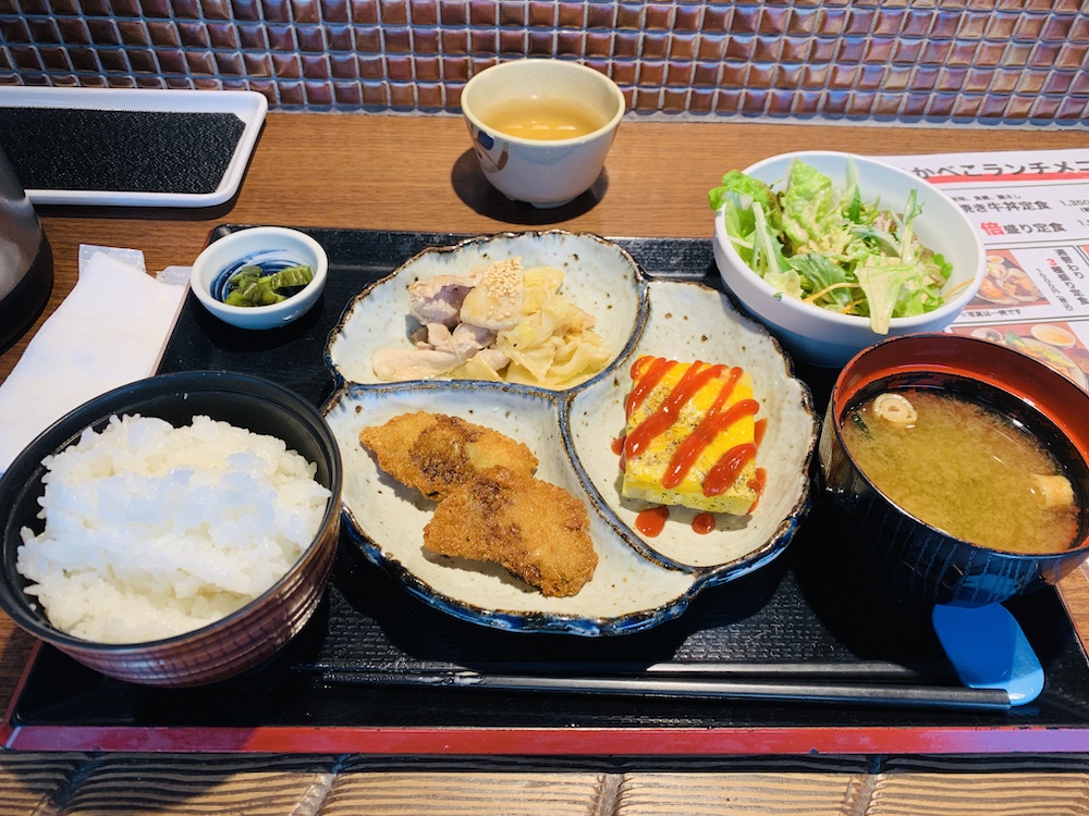久屋大通 ランチ あかべこ