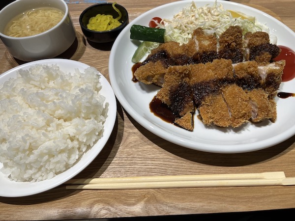 名古屋市天白区一本松 洋食 キッチン ヒロシ